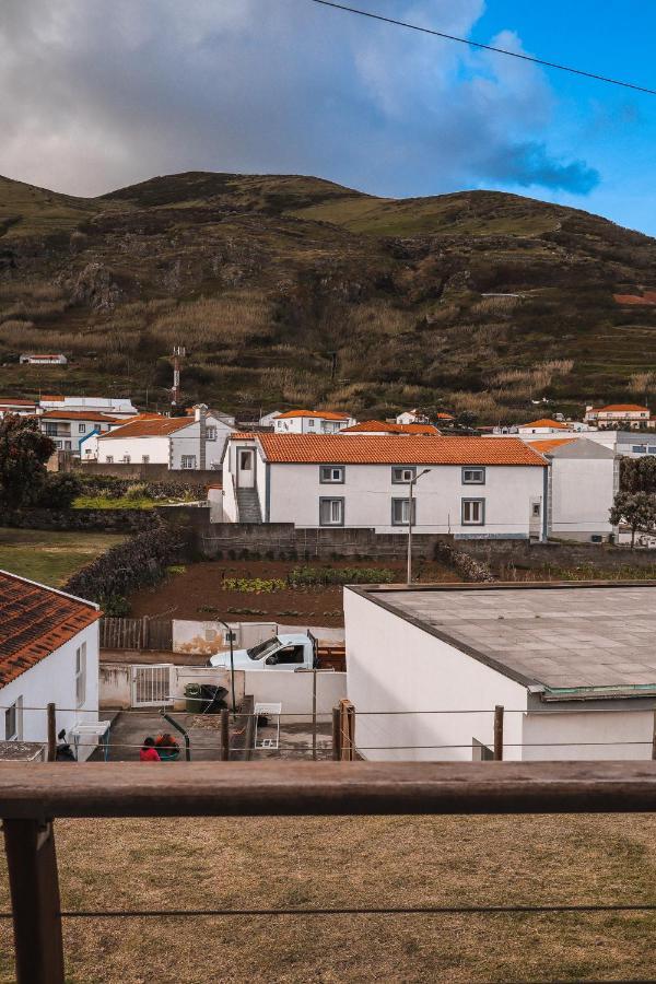 Hotel Comodoro Isla Isla Corvo Exterior foto