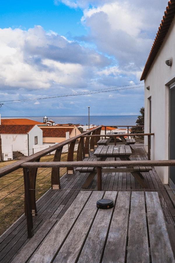 Hotel Comodoro Isla Isla Corvo Exterior foto