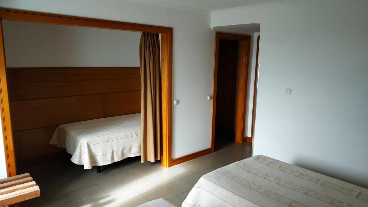 Hotel Comodoro Isla Isla Corvo Habitación foto