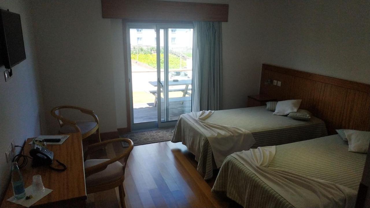 Hotel Comodoro Isla Isla Corvo Exterior foto